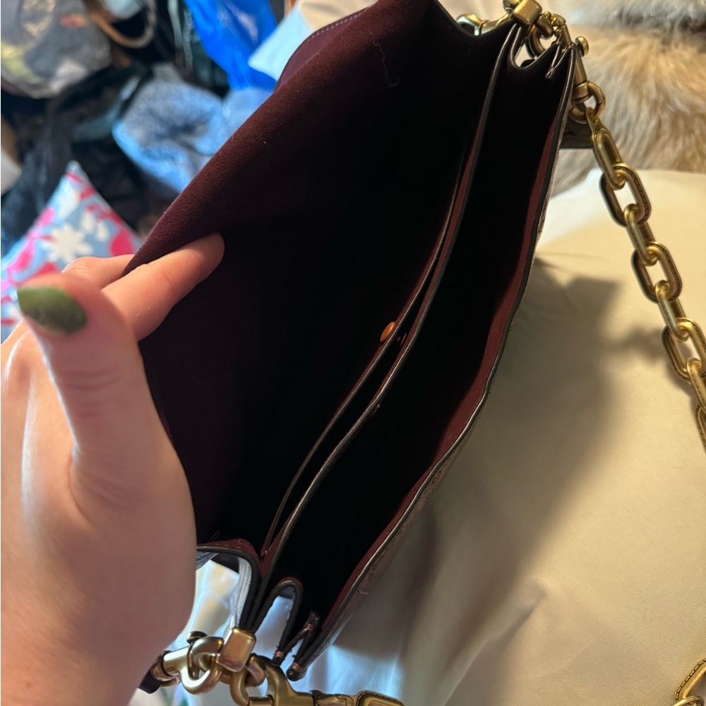 Coach Tabby Quilted Leather Shoulder Bag in Black Currant with Gold Chain - Picture 5 of 8